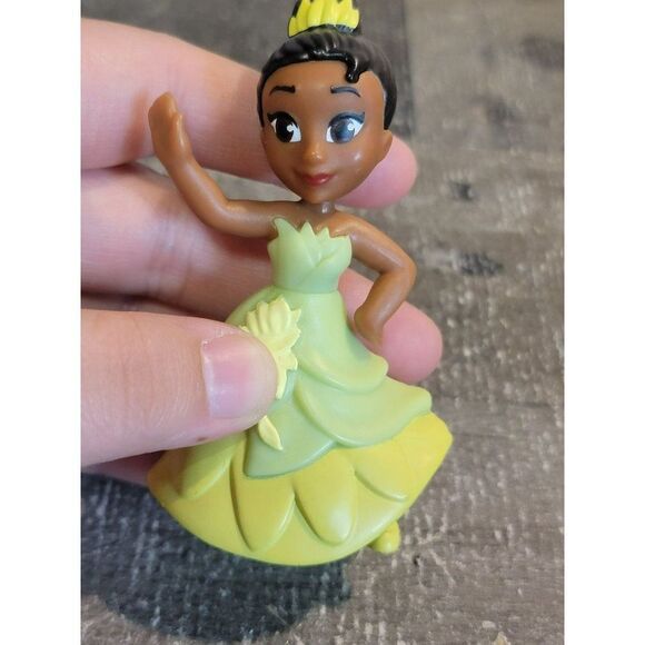 McDonald's 2020 Disney Pixar Tiana Princess Frog toy figure - Picture 2 of 4